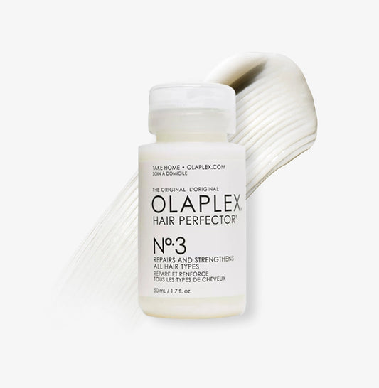 Tratamiento concentrado OLAPLEX N3 previo al shampoo que repara el daño y reduce la rotura para lograr un cabello más fuerte 
